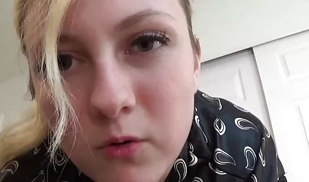 Freundin von deutsche sexfilme im freien Kopf bis Fuß mit Sperma beschmiert