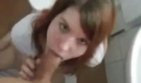 Japaner haben nach der sex filme im freien Arbeit eine Hure ausgezogen