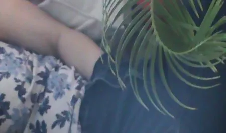 Die schlafende Studentin erwacht aus einem Schwanz in ihrer kostenlose gratis pornofilme Muschi