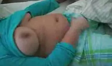 Er fickt meine enge geölte Muschi nach einer Spermakette kostenlose freie deutsche pornos